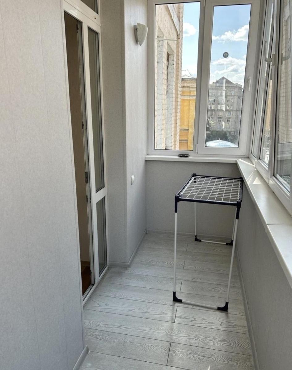 Апартаменти 3-Кімнатні, М. Майдан Незалежності Kyiv Exterior photo